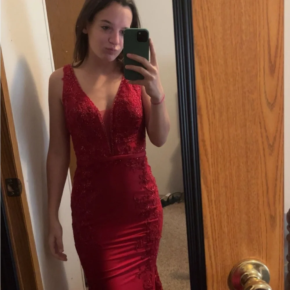 Prom/Formal Dress - Picture 3 of 3